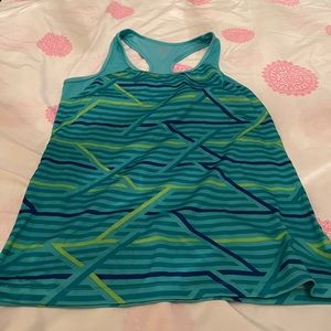 CHAMPION Ladies Turquoise racerback athletic tank top With Built In Bra Size XL.